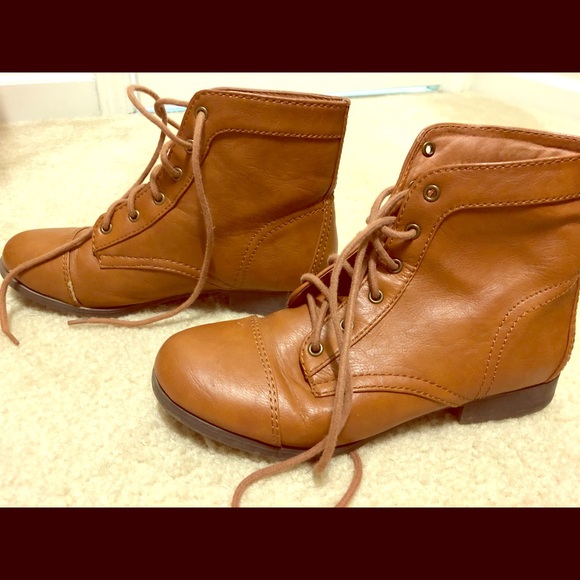 Forever 21 Combat Boots - Picture 1 of 3
